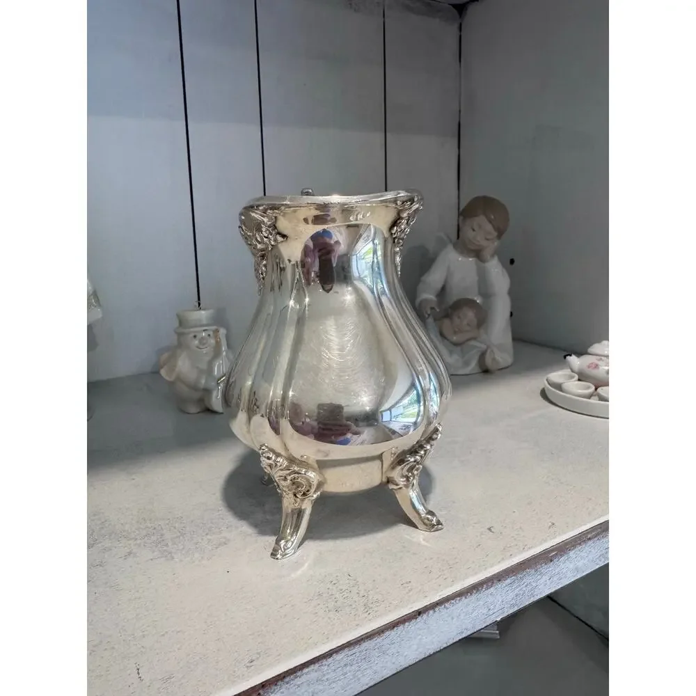 Vintage Wallace Baroque Silverplate Creamer 284 Ornate Rococo Style Footed - Picture 8 of 9